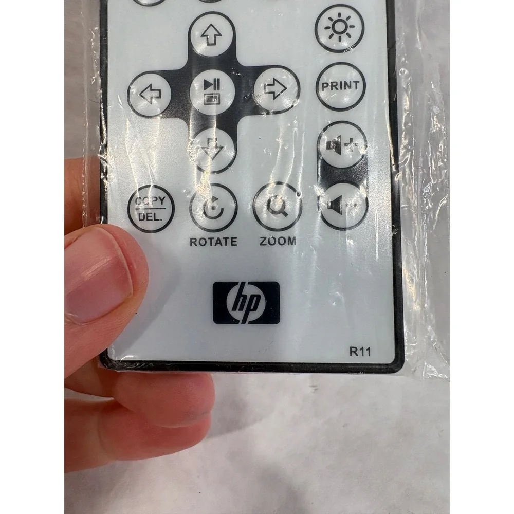 HP R11 Remote Control for Digital Photo Frame Multimedia‎ White Black Slim Card